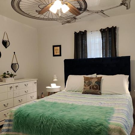 Venice Beach Within 5 Min Drive, Near The Tennis Courts And Park, Sleeps 5 Nokomis Buitenkant foto