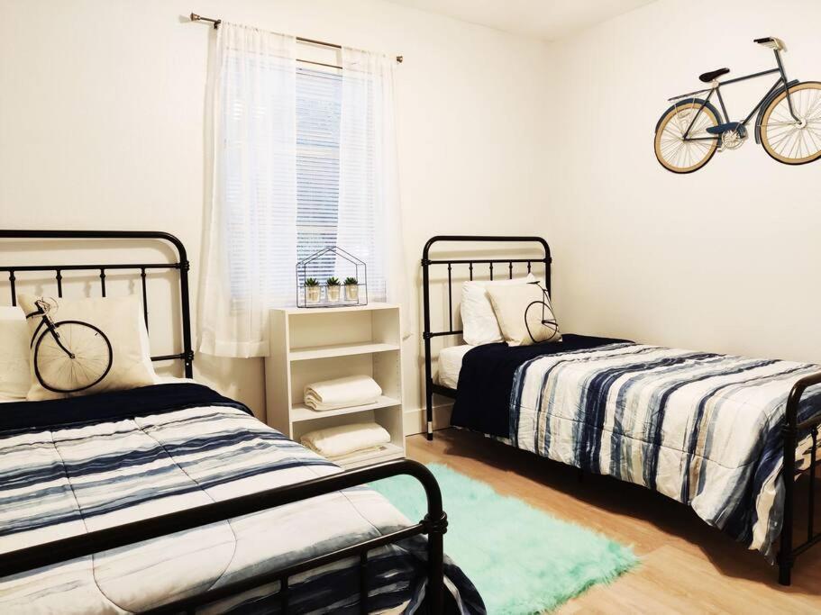 Venice Beach Within 5 Min Drive, Near The Tennis Courts And Park, Sleeps 5 Nokomis Buitenkant foto