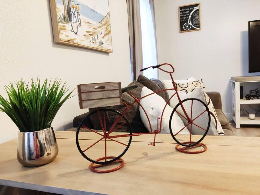 Venice Beach Within 5 Min Drive, Near The Tennis Courts And Park, Sleeps 5 Nokomis Buitenkant foto